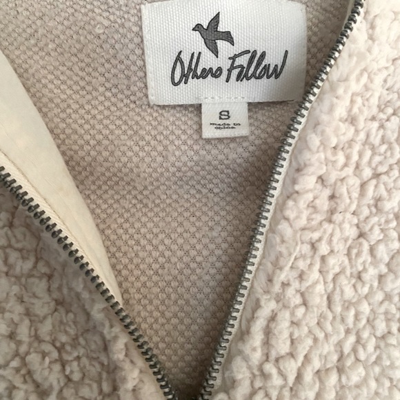 Others Follow Sherpa Jacket - Picture 3 of 3